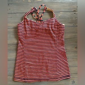 Lululemon Size 8 Tank Top. Built in shelf bra. Great condition.